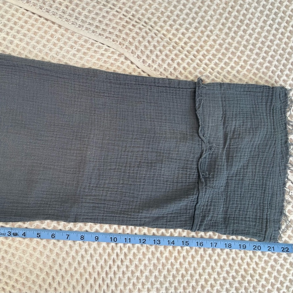 Very J Light Gray Wide Leg Pants Size M - Picture 6 of 9